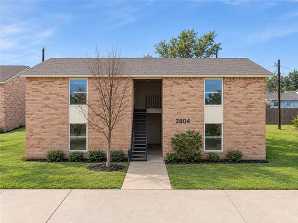 2804 Cypress Bend Cir, Bryan, TX 77801