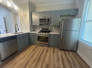420 E 28th St, Baltimore, MD 21218