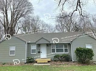 514 SW 13th St, Blue Springs, MO 64015
