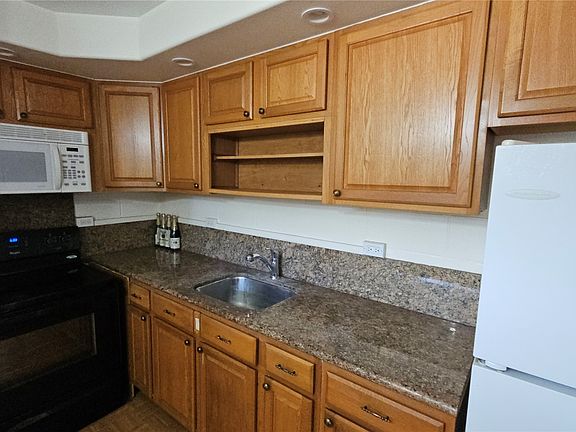 3rd image of 95-024 Waihau St APT 12C