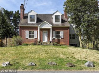 6604 Broad St, Bethesda, MD 20816