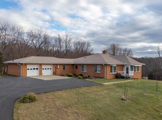 106 Merrick Ln, Raphine, VA 24472