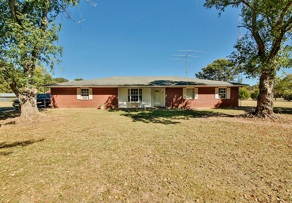 1st image of 148 Allen Watkins Ln
