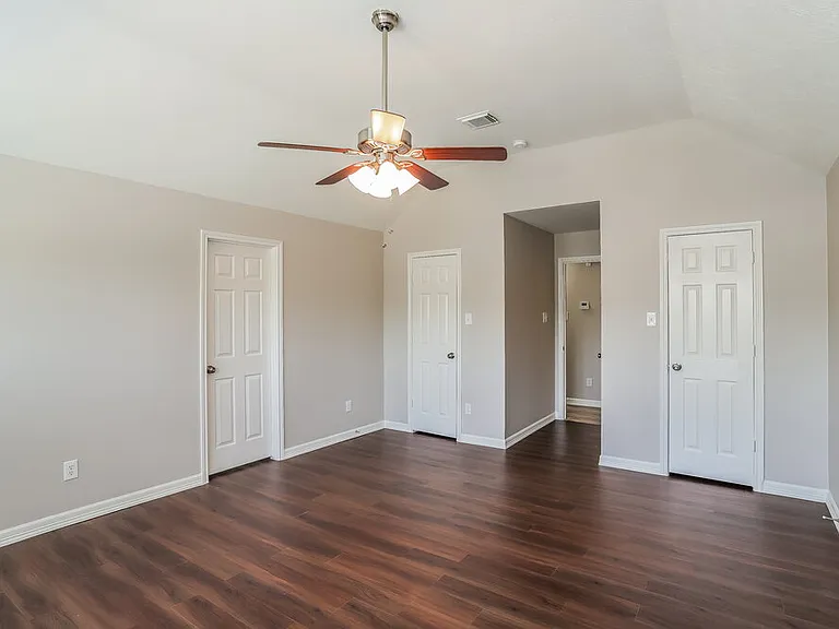 8238 Fuqua Gardens Dr — Photo 11