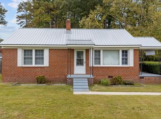 1900 Barlow Rd, Tarboro, NC 27886