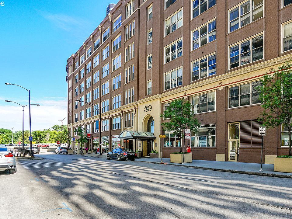 1st image of 540 N Lake Shore Dr APT 703