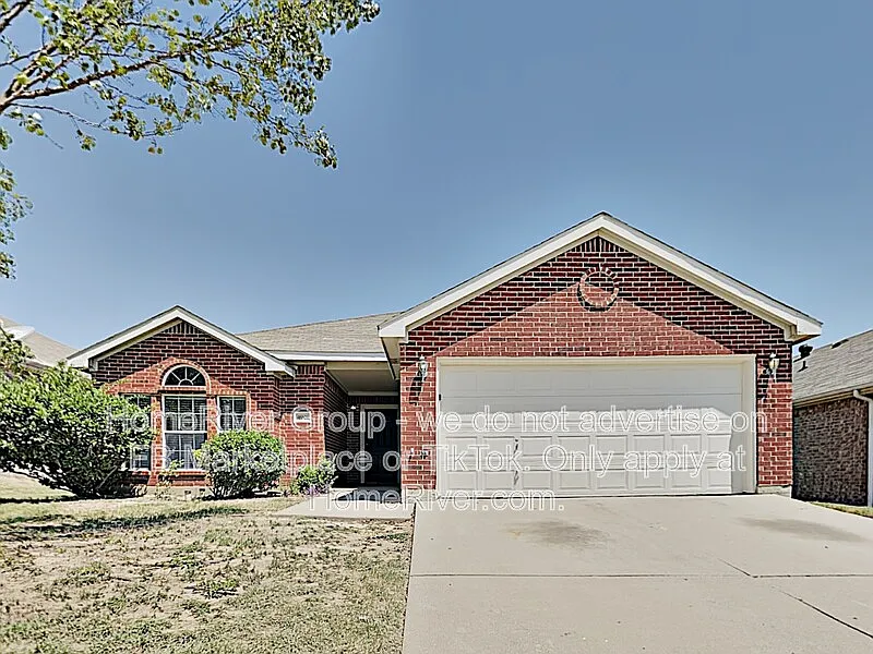 4901 Diamond Trace Trl