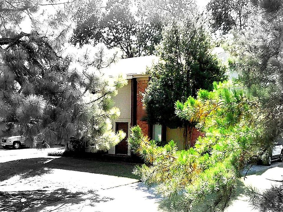 2nd image of 5897 Fox Lair Ave