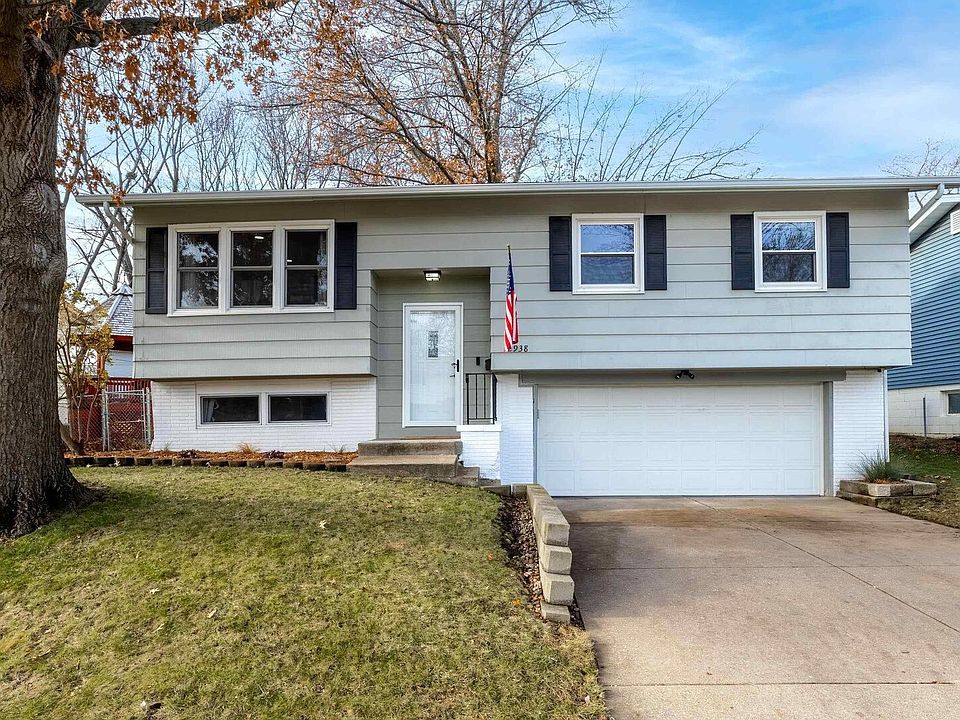 1st image of 2938 Oxford Dr