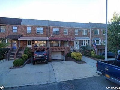 60-21 76th Street, Middle Village, NY, 11379