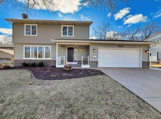 4604 30th Avenue Ct, Rock Island, IL 61201