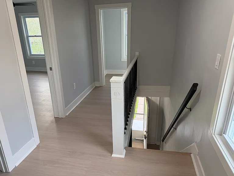 1115 Fairdale St — Photo 9