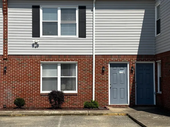 1614 Harmon St APT H, Norfolk, VA 23518