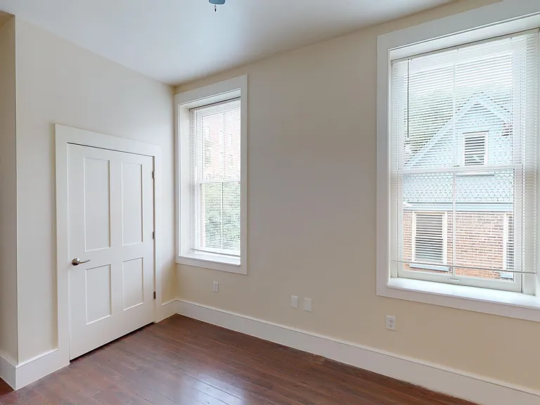 101 Peete St #4 — Photo 7