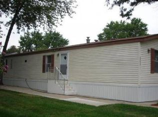 25643 Adams, Novi, MI 48375