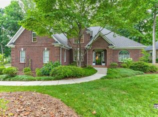 801 Glendevon Ct S, Whitsett, NC 27377