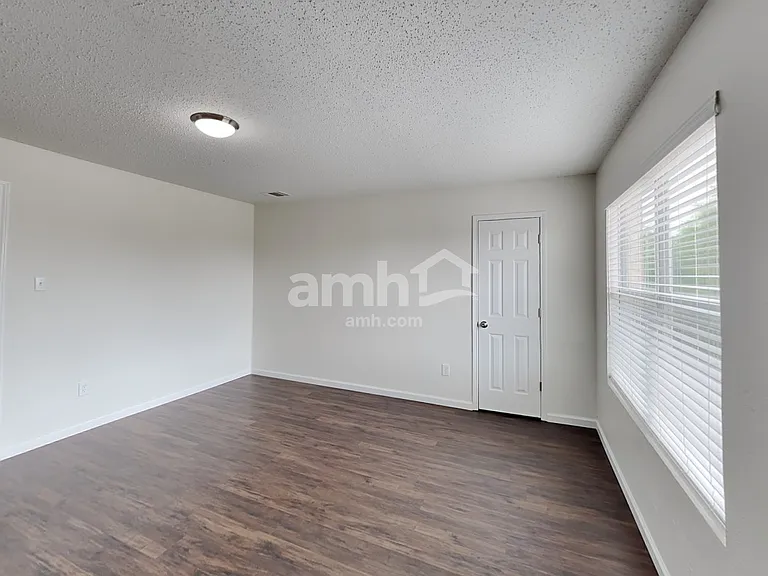10413 Woodruff Ct — Photo 19