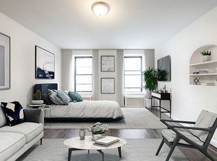 234 E 52nd St APT 4D, New York, NY 10022