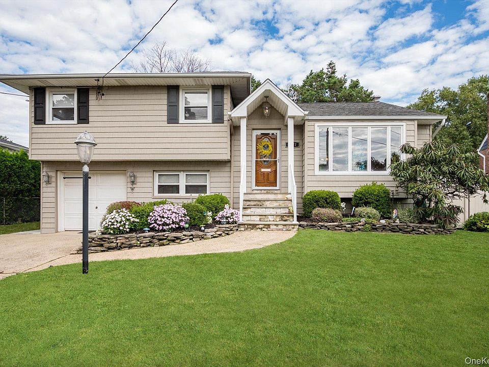 1st image of 2877 Gerald Court