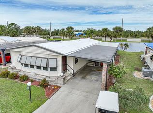 221 Lazy River Rd #84, North Pt, FL 34287