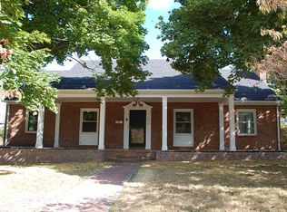 212 Logan St, Bluefield, VA 24605