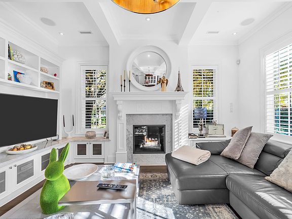 5th image of 2875 Trimble St