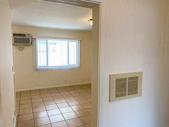 4th image of 323 N Avenue 50 #3