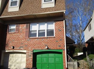 9390 Neil Rd #A, Philadelphia, PA 19115