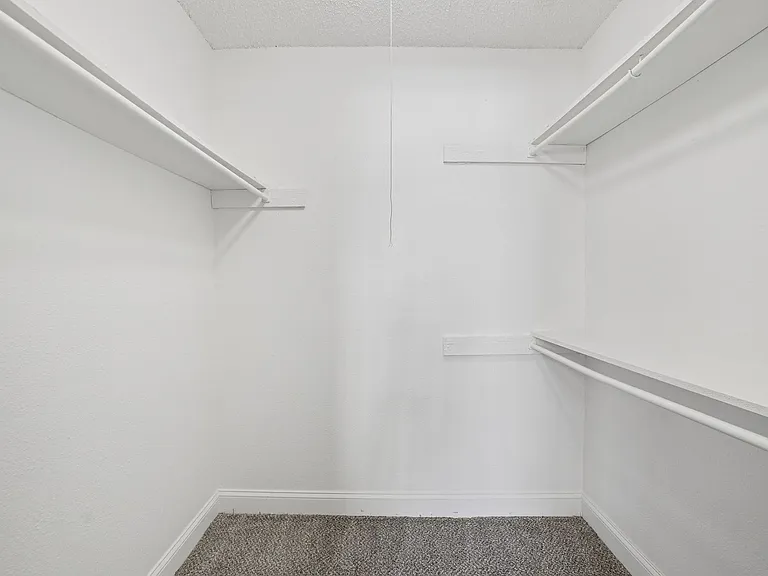 Don't Miss Out Biltmore Homes Leasing Fast — Photo 89