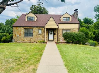 628 Oak Ridge Dr, Neosho, MO 64850