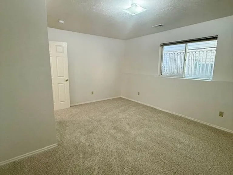 3504 Golden Valley Dr — Photo 14