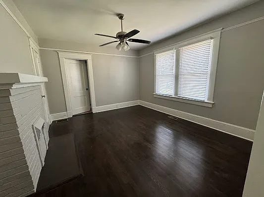 1049 Hemphill Ave NW — Photo 5