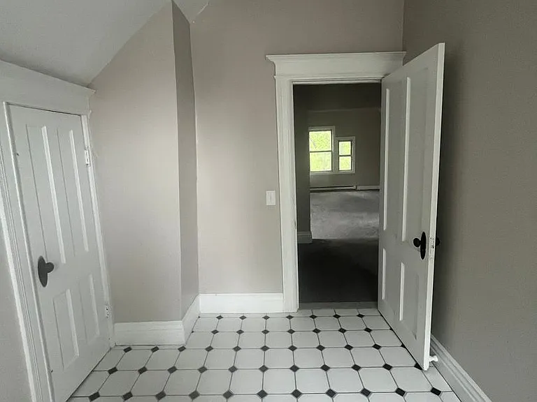 293 Dartmouth St — Photo 23