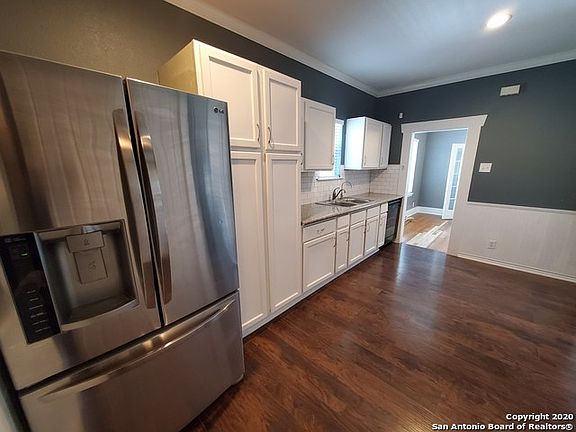 3rd image of 1026 Fulton Ave