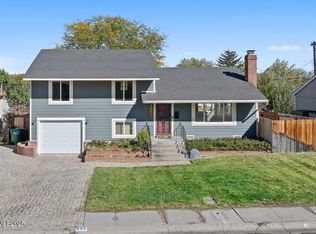 820 Stoker Ave, Reno, NV 89503