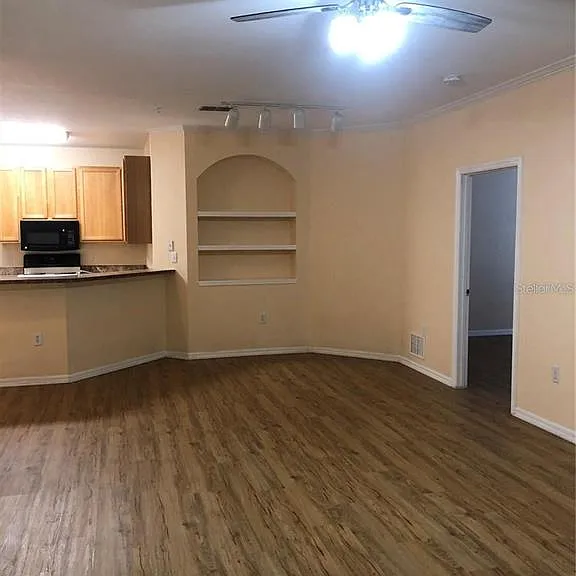 2407 Courtney Meadows Ct #104 — Photo 3