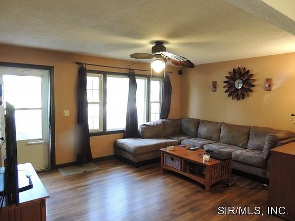 Open space for entertaining