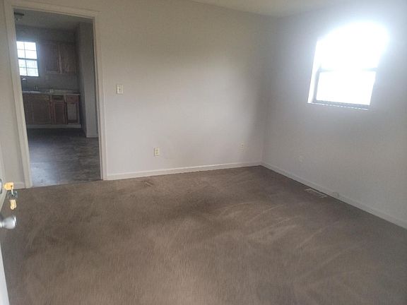 2nd image of 620 Peabody Ave