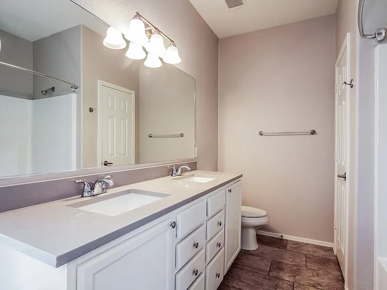 3134 W Cavedale Dr — Photo 10