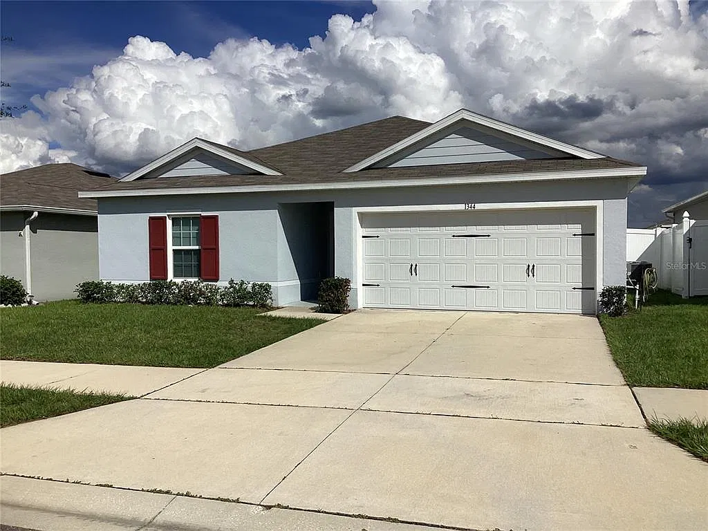 3 bed, 2.0 bath, 1450 sqft, $1,850 — Photo 2