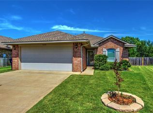 608 Inverleith Cir, Yukon, OK 73099