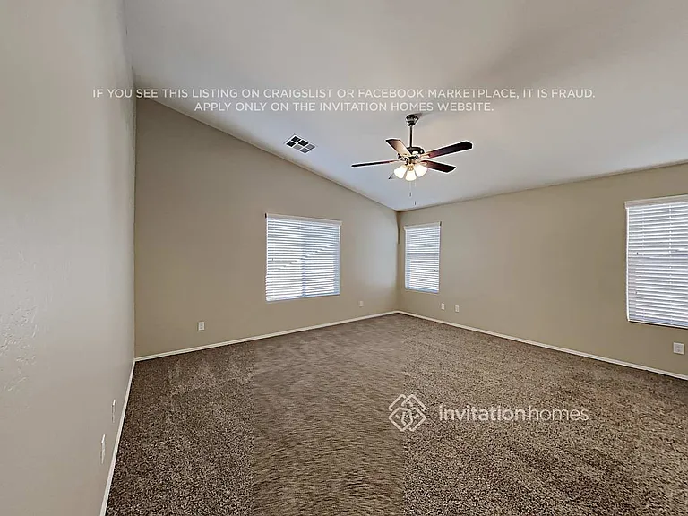 32634 N Cherry Creek Rd — Photo 9