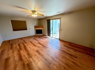 14 Country Ln #1, Wisconsin Dells, WI 53965