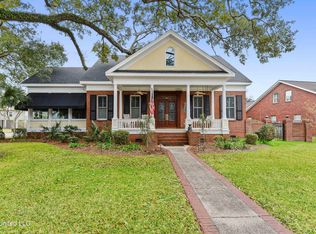 703 Buena Vista St, Pascagoula, MS 39567
