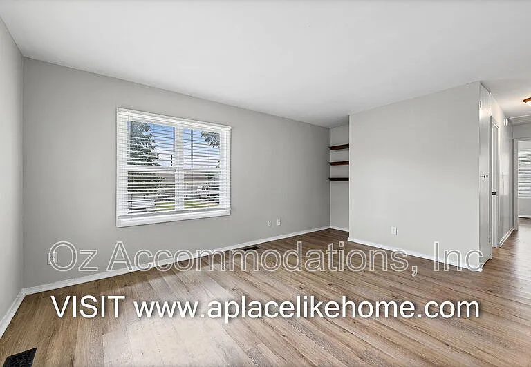 3310 Iroquois Ln — Photo 15