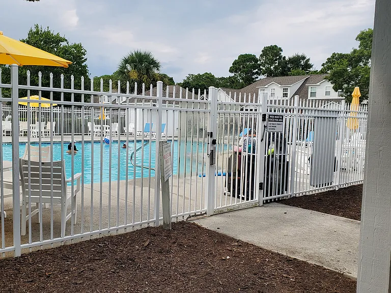 9321 Line Dr — Photo 39