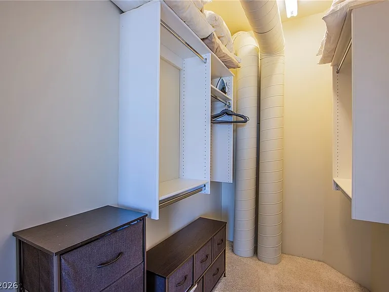 360 E Desert Inn Rd #1008 — Photo 32