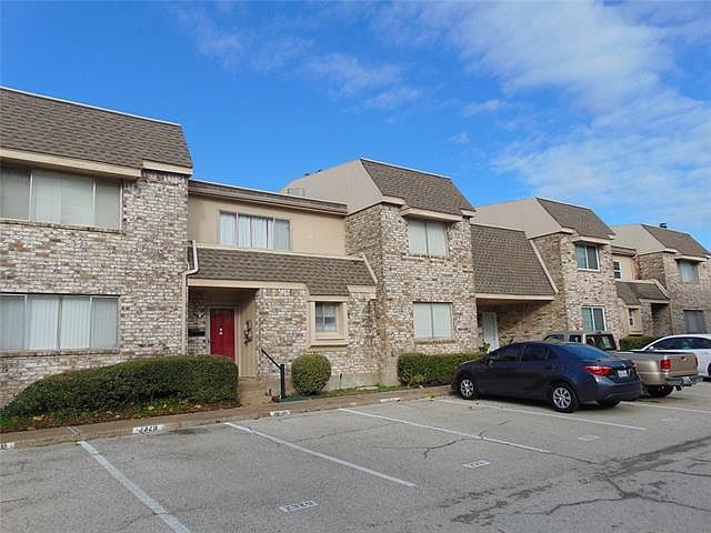 1st image of 2337 Trellis Pl #2337