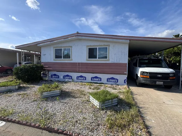 137 Davis Ave, Sacramento, CA 95823