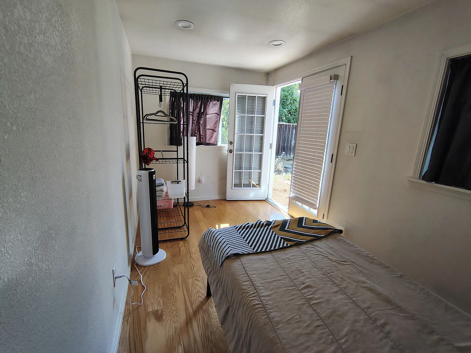 Hall Ct, Cupertino — Photo 2